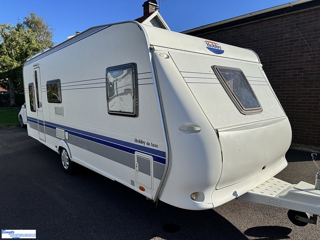 Hobby 560 KMFE / VÅNINGSSÄNGAR 