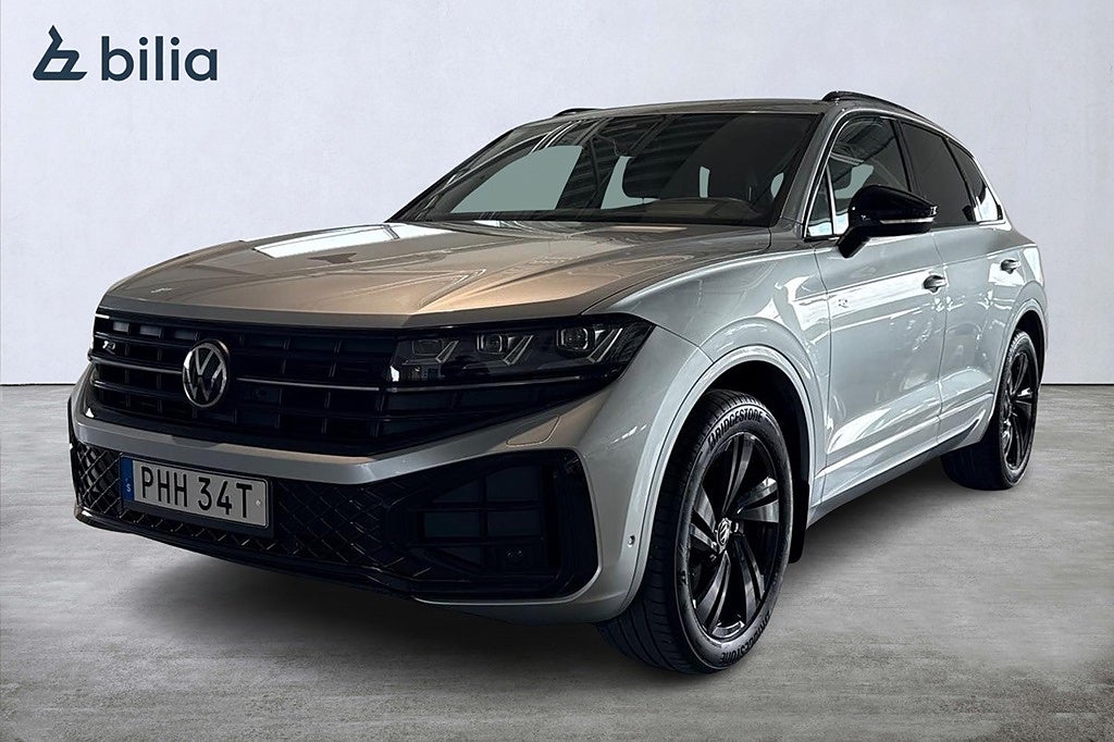 Volkswagen Touareg R-LINE V6 TDI 4MOTION/Luftfjädring/Vär...