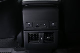 SUV Subaru Solterra 15 av 31