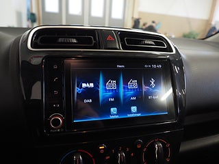 Halvkombi Mitsubishi Space Star 20 av 20