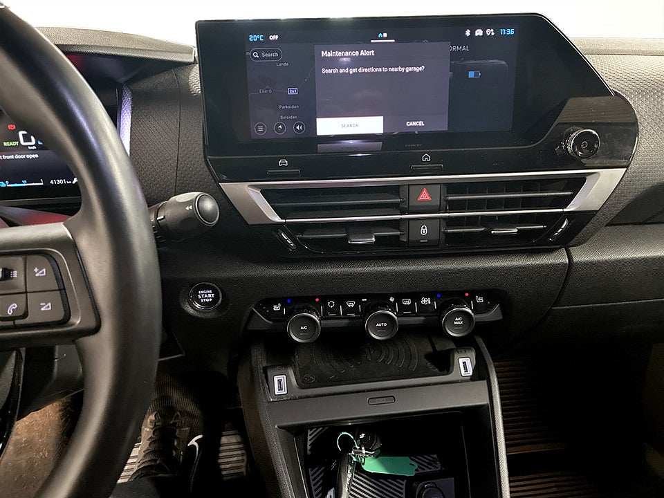 Bild på Citroën e-C4 X Shine Exclusive 136hk Aut B-KAMERA CARPLAY NAVI