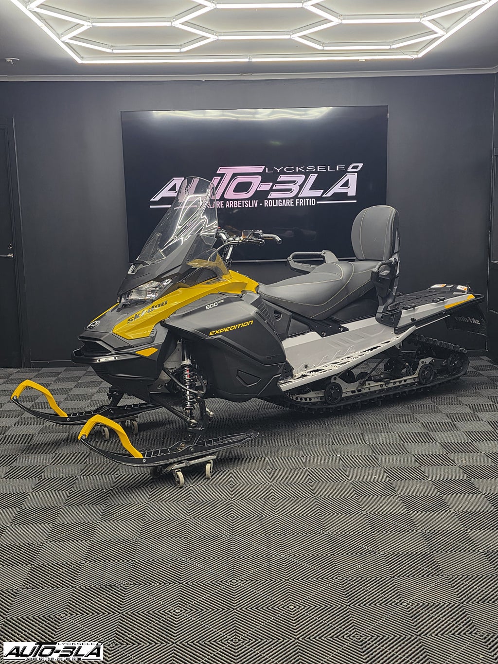 Ski-Doo Expedition SPORT 900 ACE