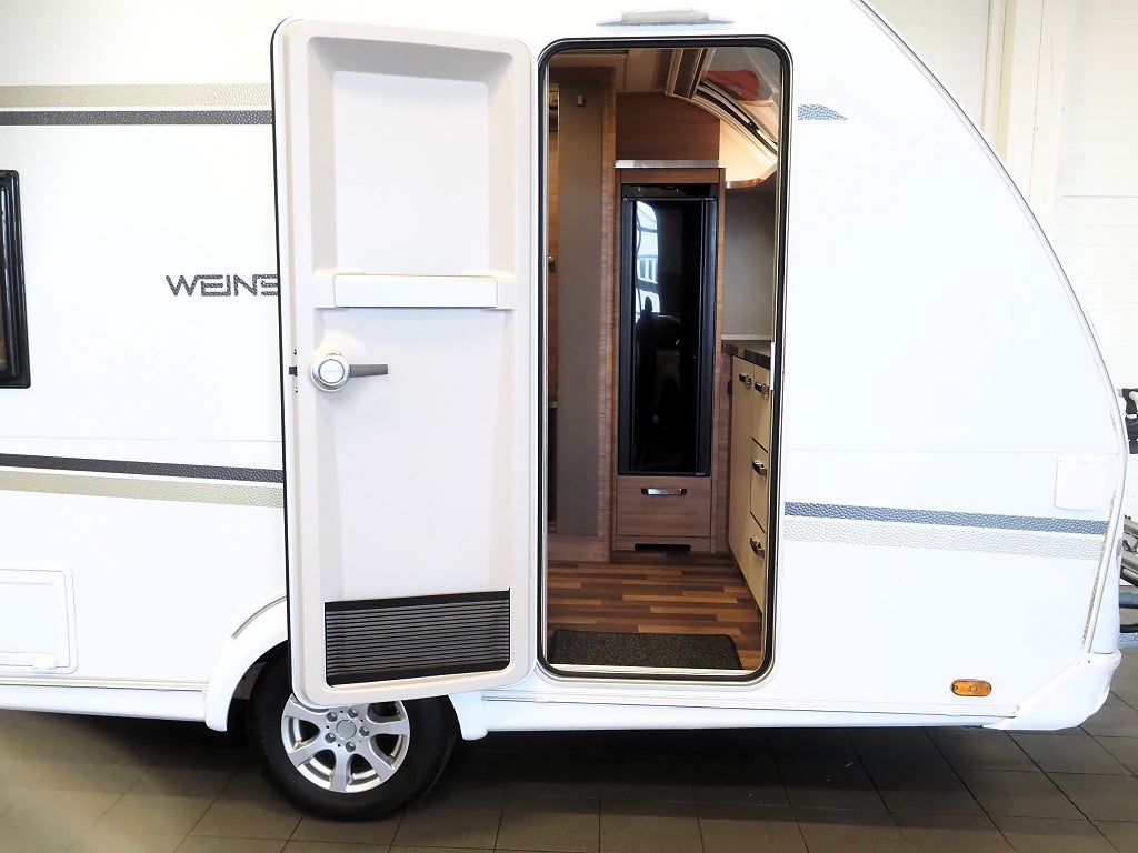 Weinsberg CaraOne 390 PUH Frontkök/Förtält/4-Bäddar 2021