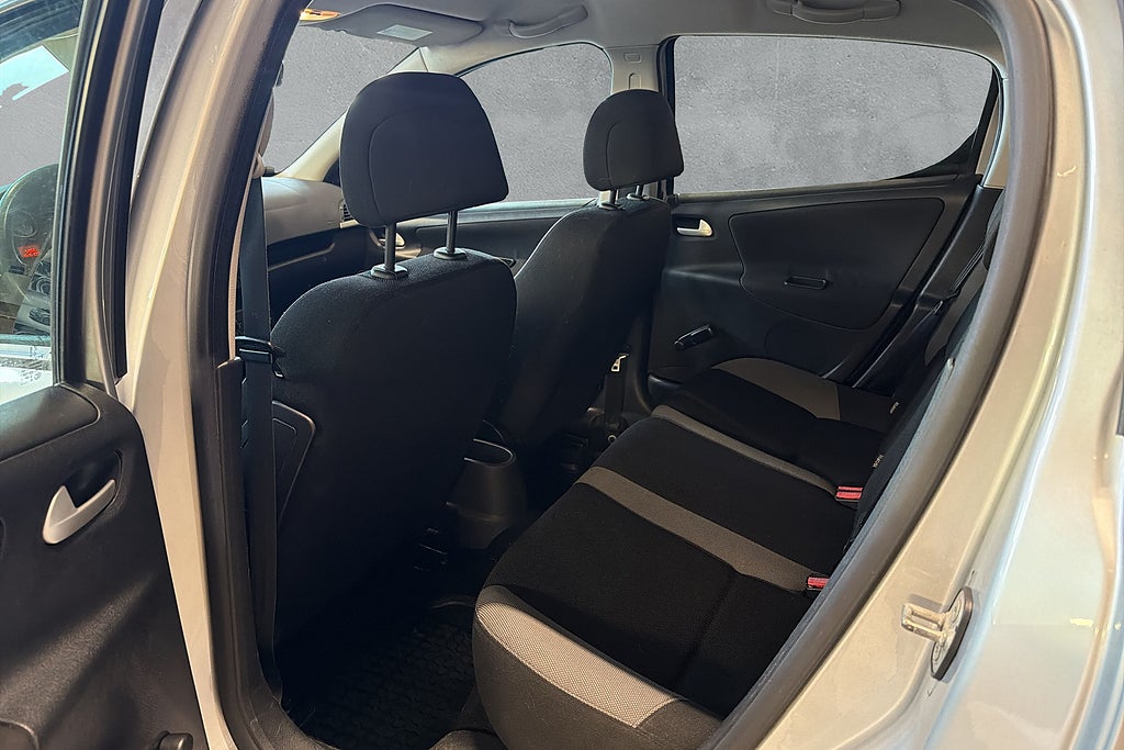 Peugeot 207 5-dörrar 1.4 Levereras Nybesiktigad