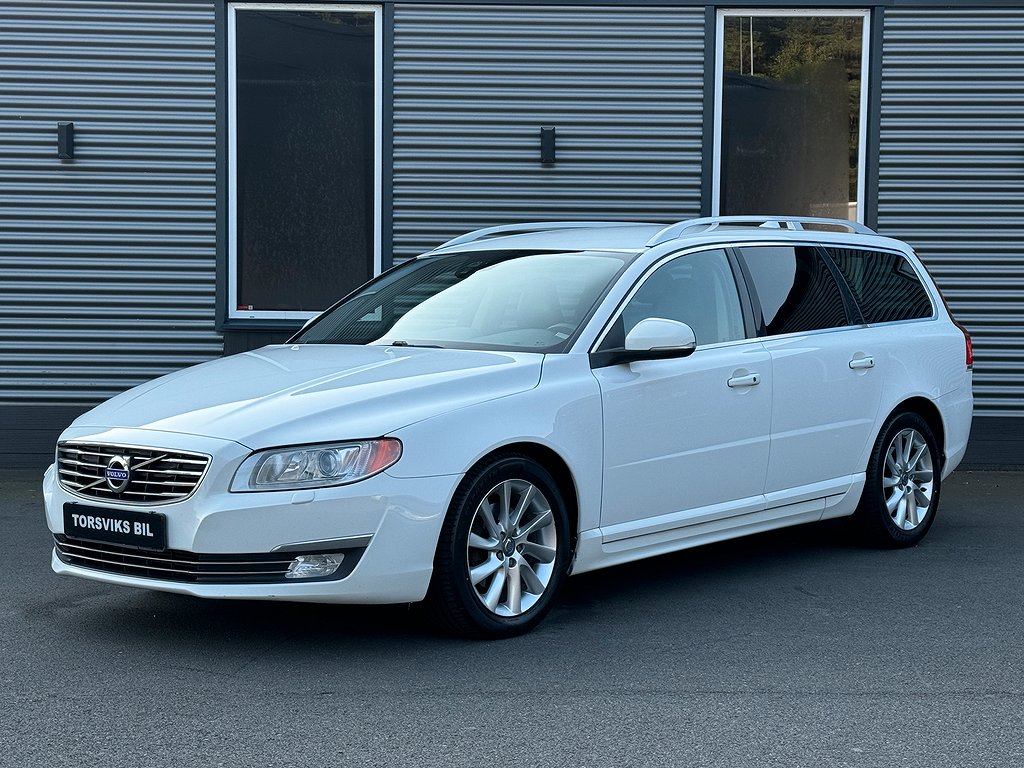 Volvo V70 D2 Summum 115hk, Värmare, Drag & Nyservad!