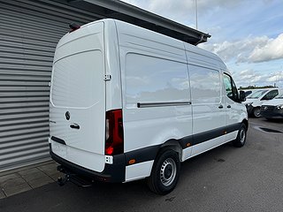 Transportbil - Skåp Mercedes-Benz Sprinter 13 av 22