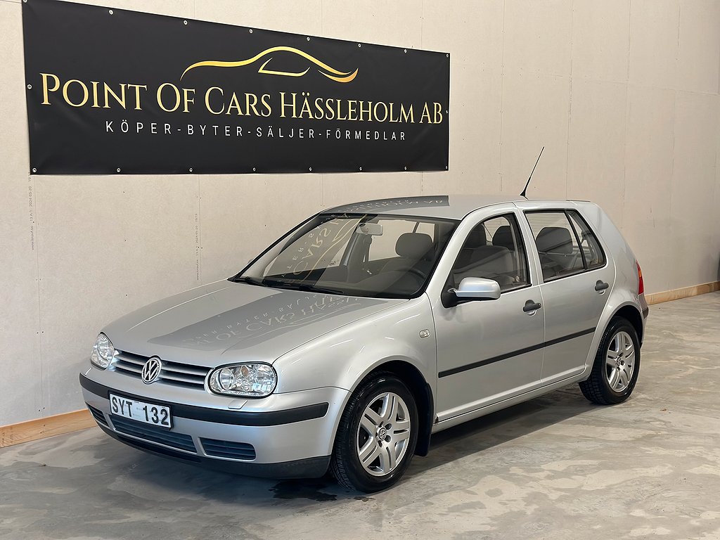 Volkswagen Golf 5-dörrar 1.6/Ny Besiktigad/Ny Servad/AC