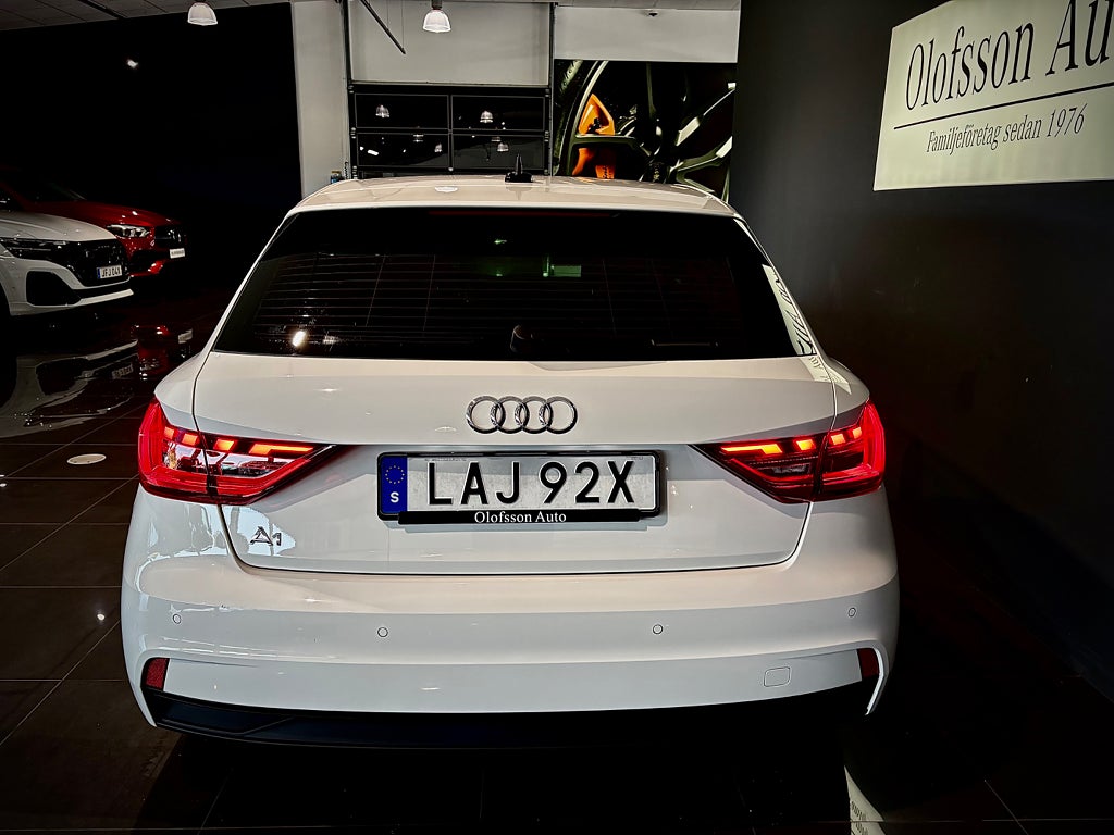 Audi A1 Sportback 30 TFSI S Tronic Proline Euro 6 - bild 10