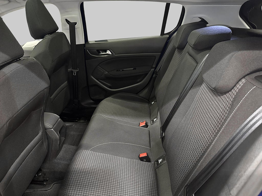 Peugeot 308 1.2 PureTech 130HK Drag – bild 9