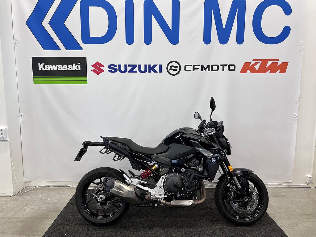 BMW Motorrad F 900 R "Låga mil"