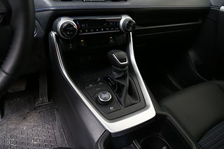 SUV Toyota RAV4 22 av 26