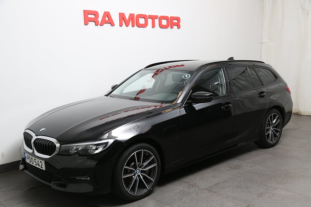 BMW 330e Plug-in Touring 292hk Sport Line Aut Drag 2021