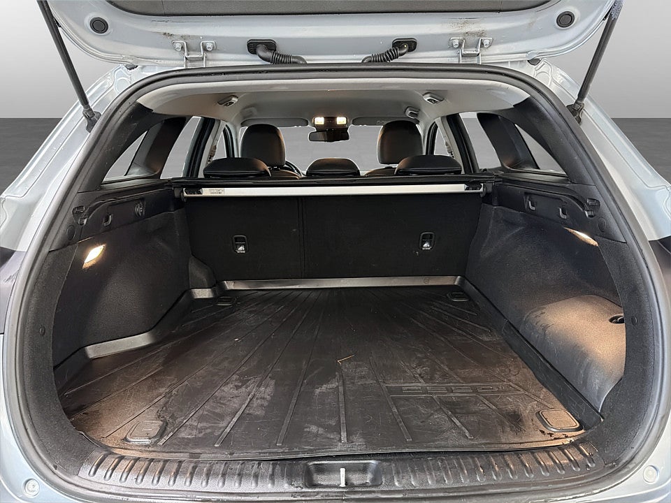 Bild på Kia Ceed SW PHEV 141hk Aut B-KAMERA RATTVÄRME CARPLAY