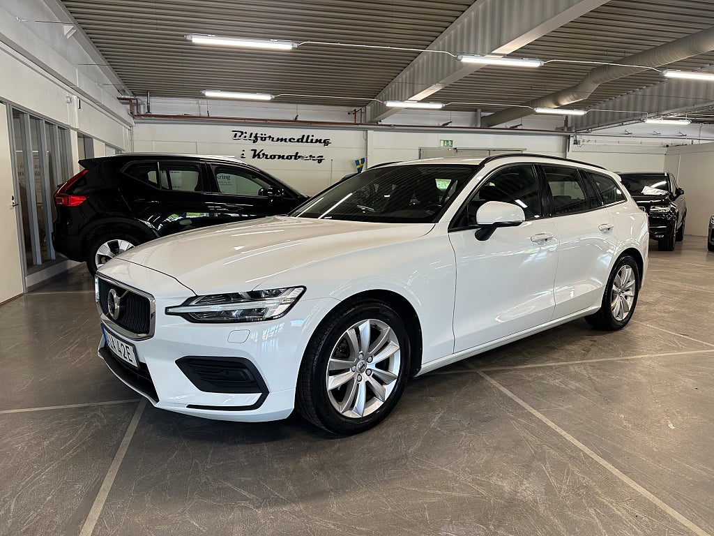 Volvo V60 D3 Momentum Värmare Adaptiv Pilot assist Elbaklucka