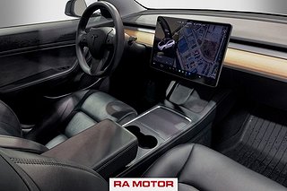 Sedan Tesla Model 3 25 av 27