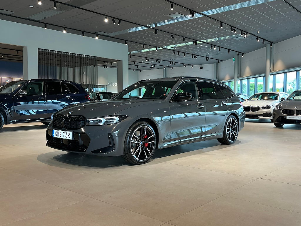 BMW M340i xDrive Touring M Sport Pro D/A Pro H/K Panorama Drag