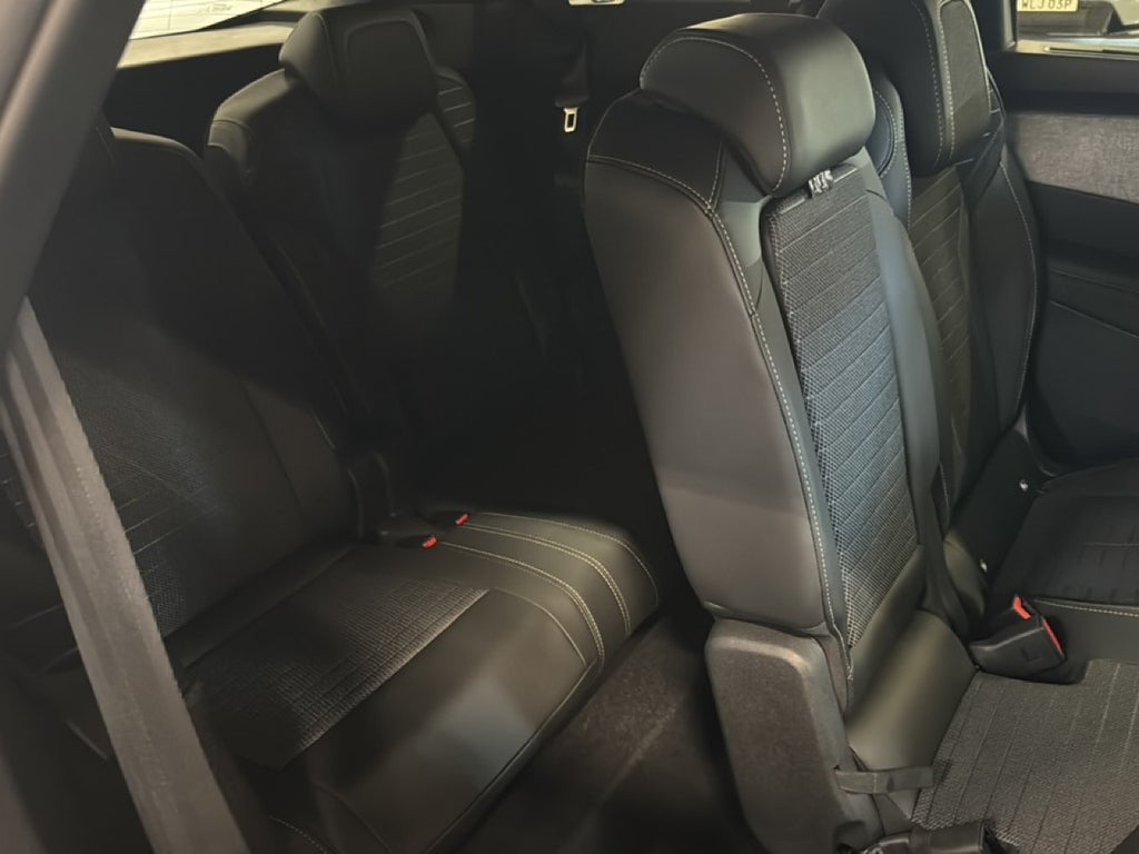Peugeot 5008 Hybrid 145HK GT e-DSC – bild 16