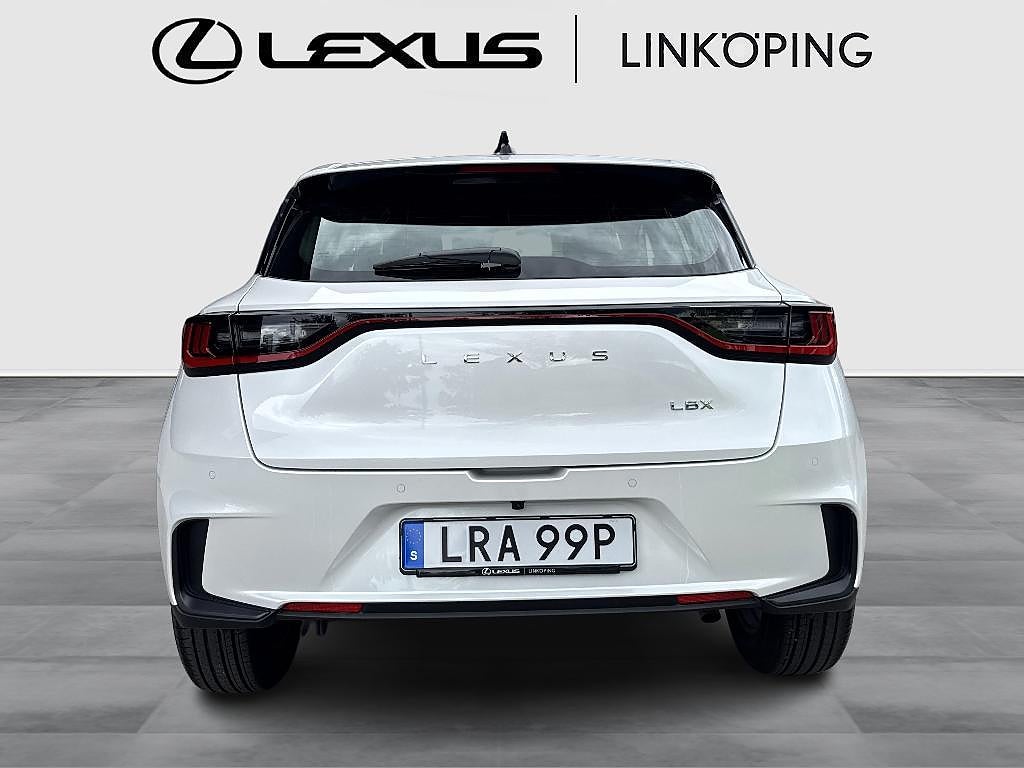 Lexus LBX 2025 - miniatyr 4