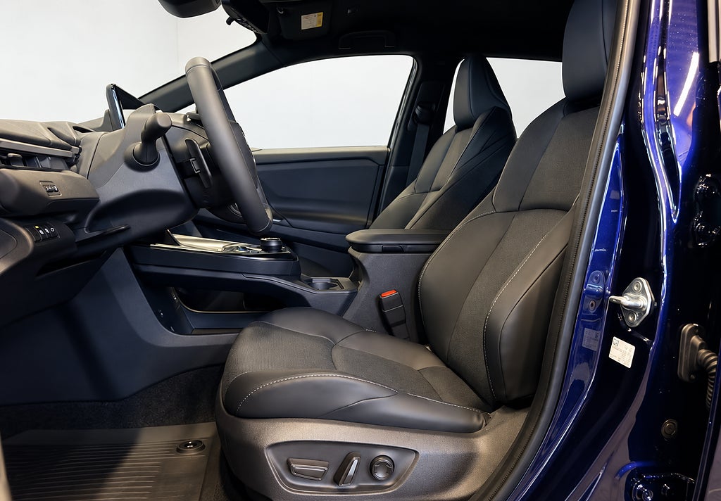 Subaru Solterra Limited | 74.7 kWh 343hk AWD