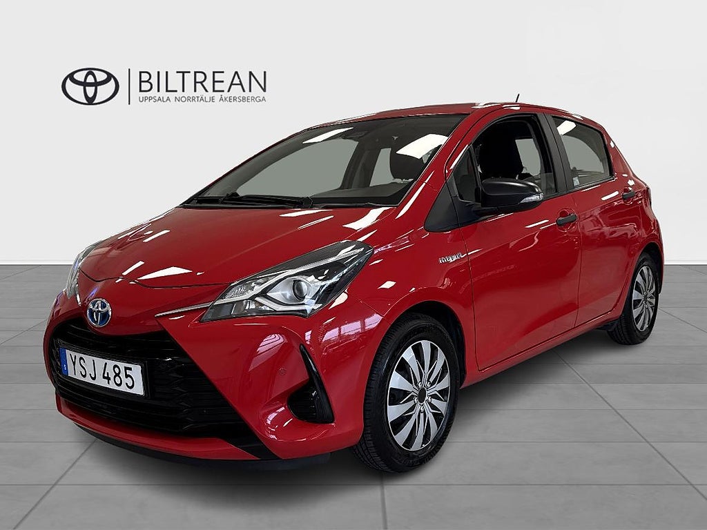 Toyota Yaris Hybrid Life P-Sensorer Vinterhjul Ingår
