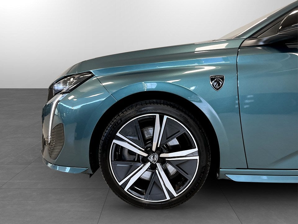 Bild på Peugeot 308 SW GT Hybrid 224hk Aut - B-KAMERA, EL-BAKLUCKA