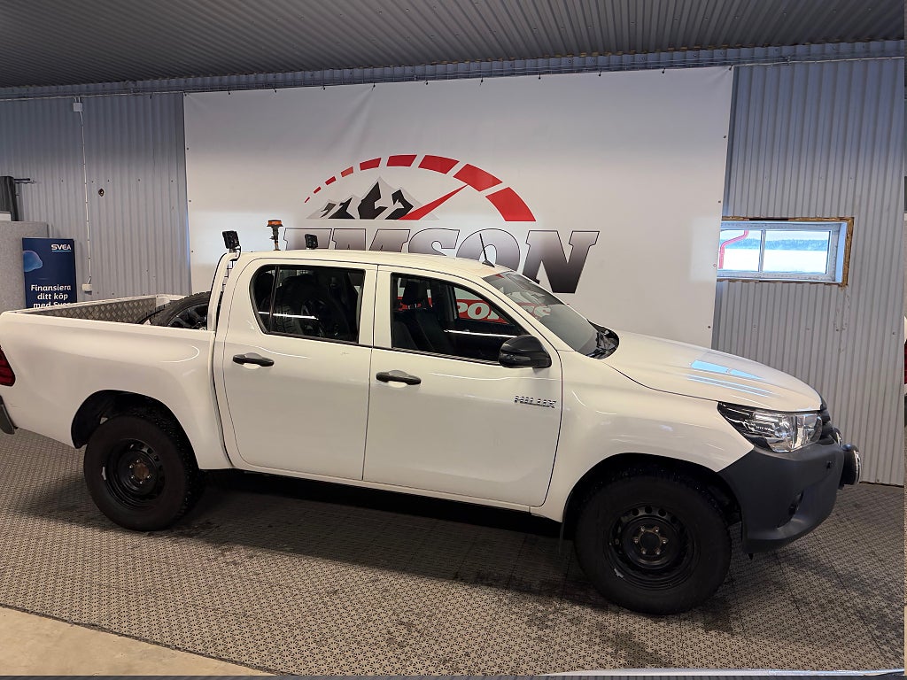 Toyota Hilux Dubbelhytt 2.4 AWD (MOMS/Leasing)-20