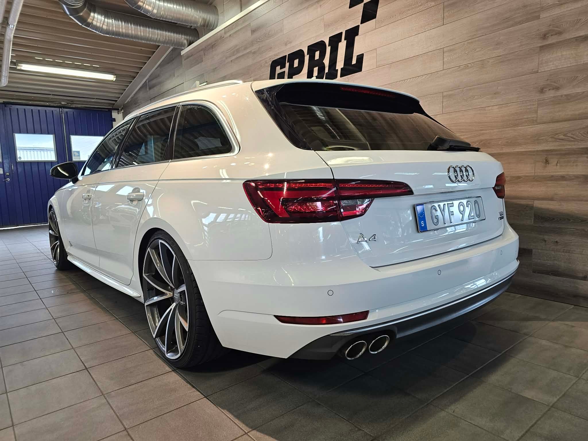 Audi A4 Avant 2.0 TDI quattro S Tronic 2018, bild 3/51