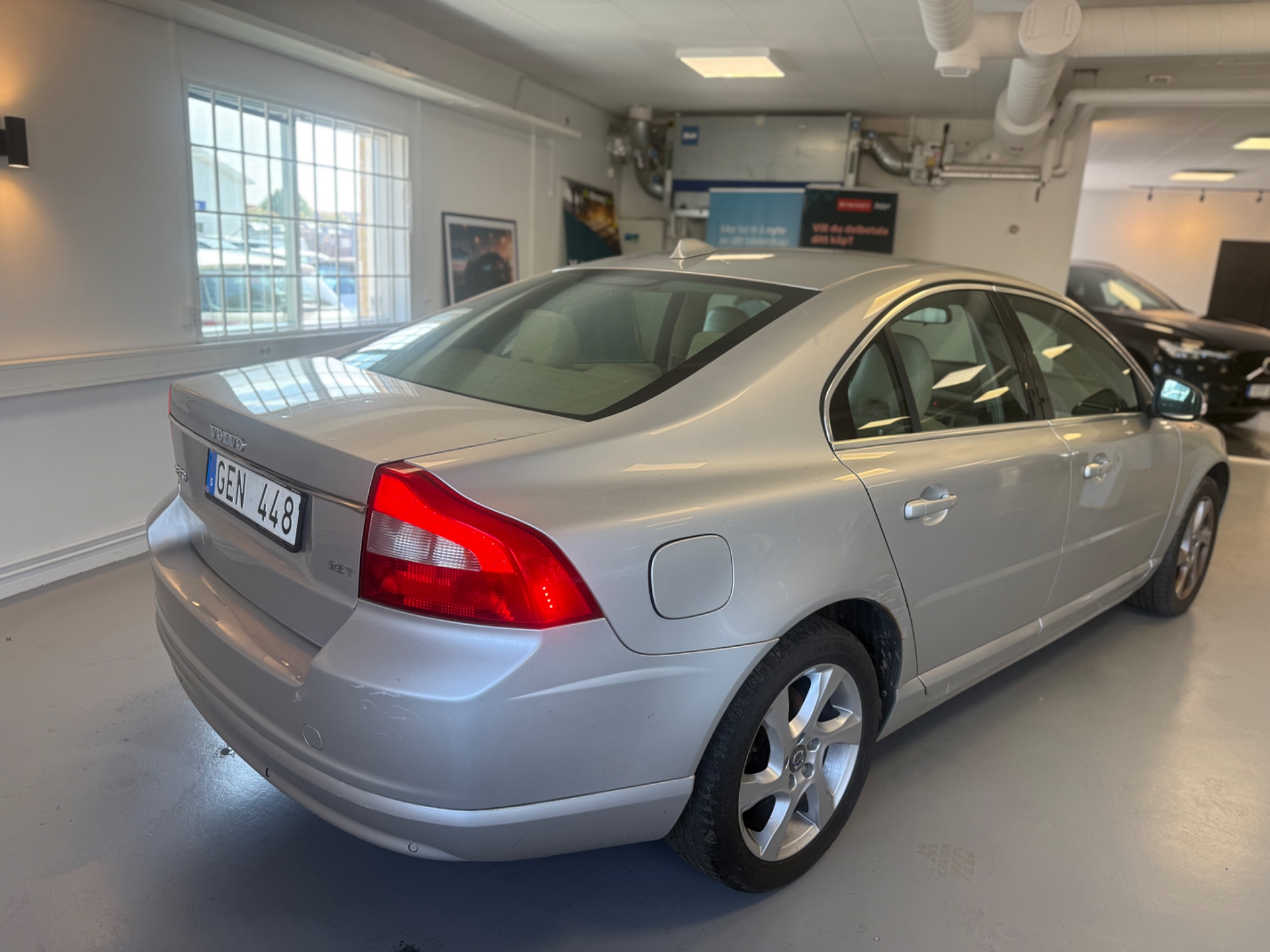 Volvo S80 2.5T Momentum 2007, photo 4/40