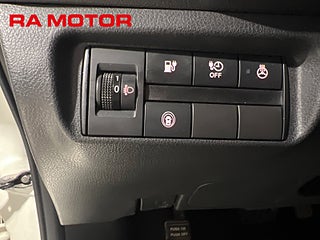 Halvkombi Nissan Leaf 10 av 16