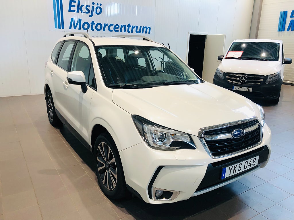 Subaru Forester 2.0 4WD XT Lineartronic Euro 6 *V-Hjul, Värmare*