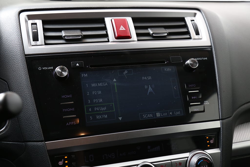 Subaru Outback 2,5i 175hk Base AWD Aut Extraljus Motorv Drag 2017