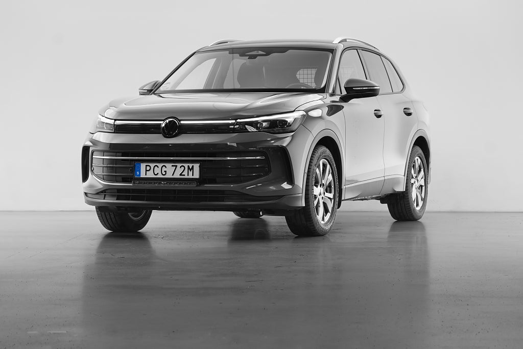 Volkswagen Tiguan 1.5 eTSI - DSG - 150hk - Dragkrok - Park.-värmare