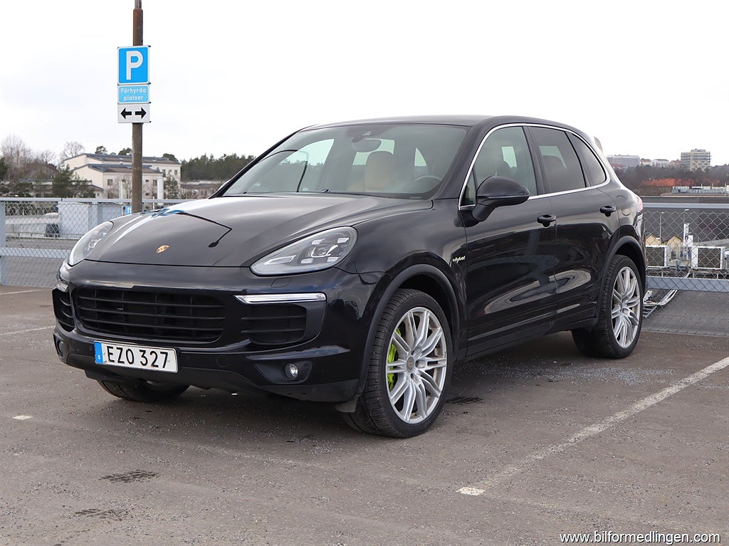 Porsche Cayenne S E-Hybrid 3.0 AWD 416hk Bose Sensorer