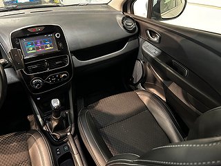 Renault Clio Sport Tourer Intens Mvärm Psens GPS S/V-hjul