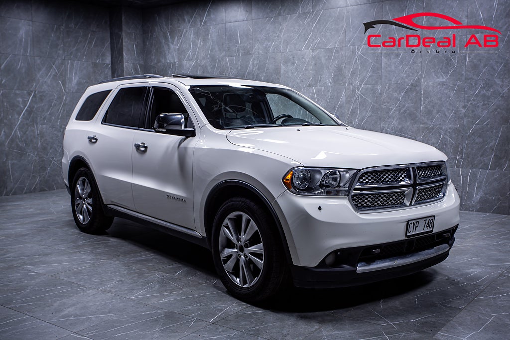 Dodge Durango 5.7 V8 364 hk HEMI AWD 7 sits TV B-Kam Drag Taklucka