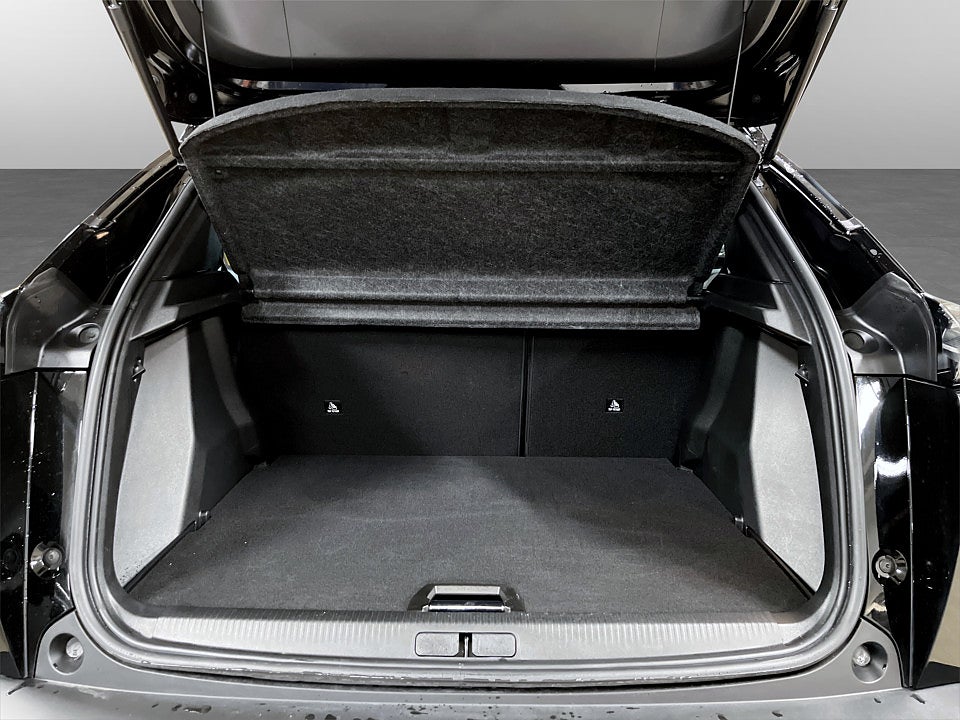 Bild på Peugeot 2008 GT 1.2 PT 130hk Aut B-KAMERA CARPLAY