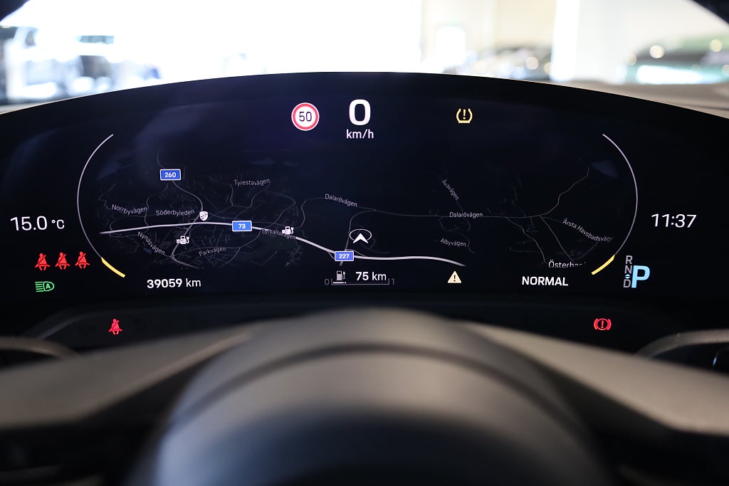 Porsche Taycan 4S DD+ 571HK Navi Pano Kamera Sport Chrono Matrix 2020