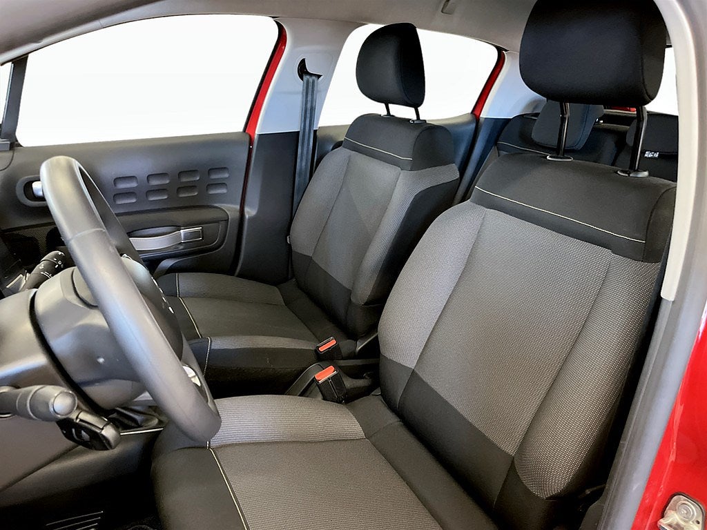 Bild på Citroën C3 Shine 1.2 PT 110hk Aut - CARPLAY, BACKSENSORER