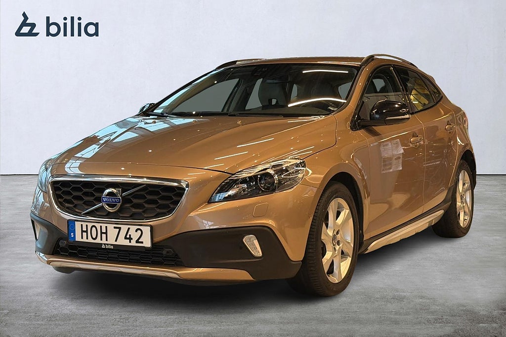 Volvo V40 Cross Country D3 Aut Summum | Drag | Värmare | Läder | El-stol 