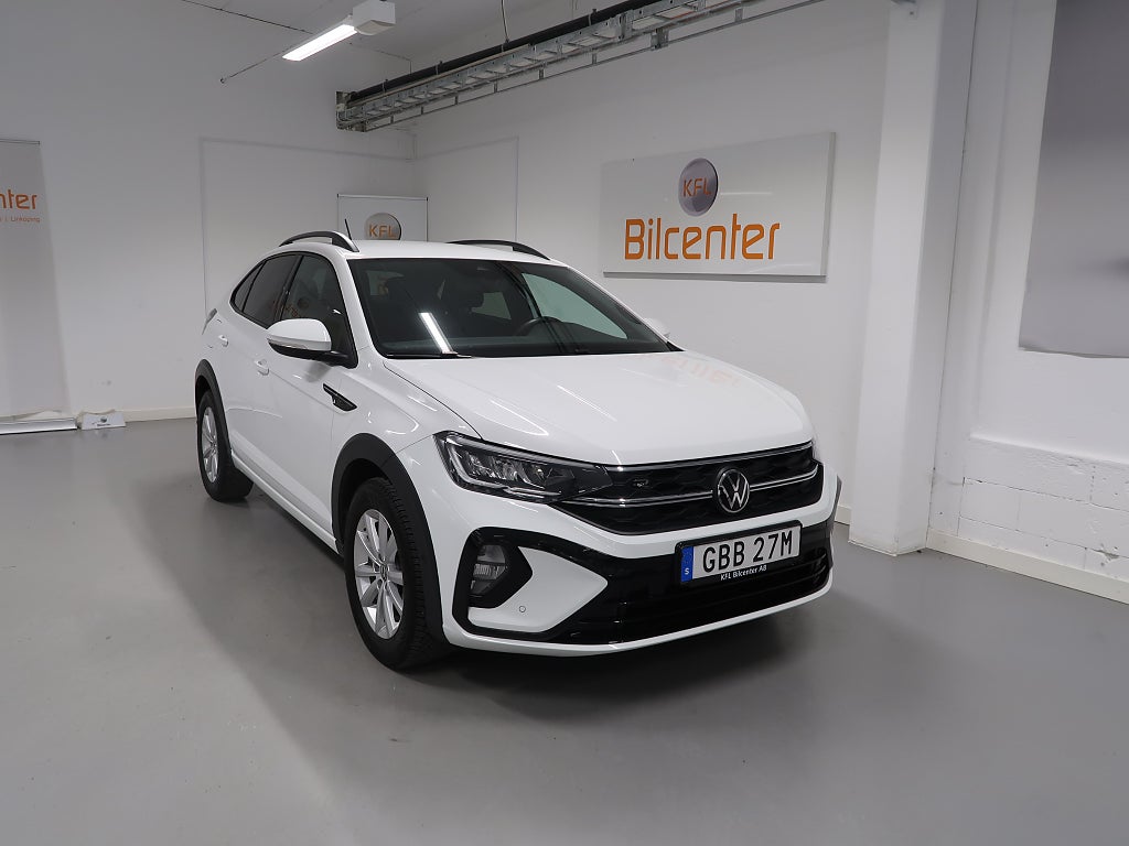 Volkswagen Taigo 1.0 TSI R-Line V-Däck ingår Cockpit-CarPlay-Dödavinkelv