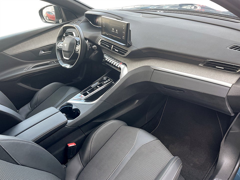 Bild på Peugeot 3008 GT 1.2 PT 130hk Aut KAMPANJRÄNTA 3,99%