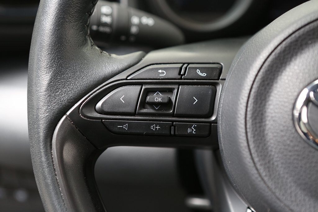 Toyota Yaris 1,5 VVT-i Hybrid CVT Active Plus 5D 2023