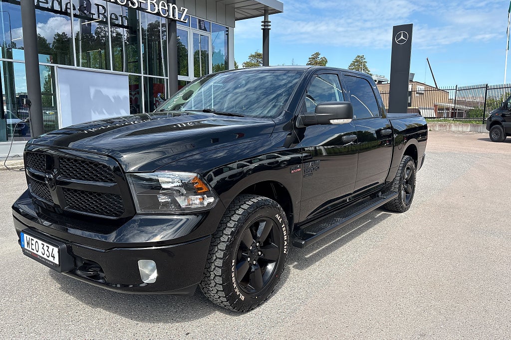 RAM 1500 Classic Crew Cab 5.7 V8 HEMI 4x4 TorqueFlite Euro 6