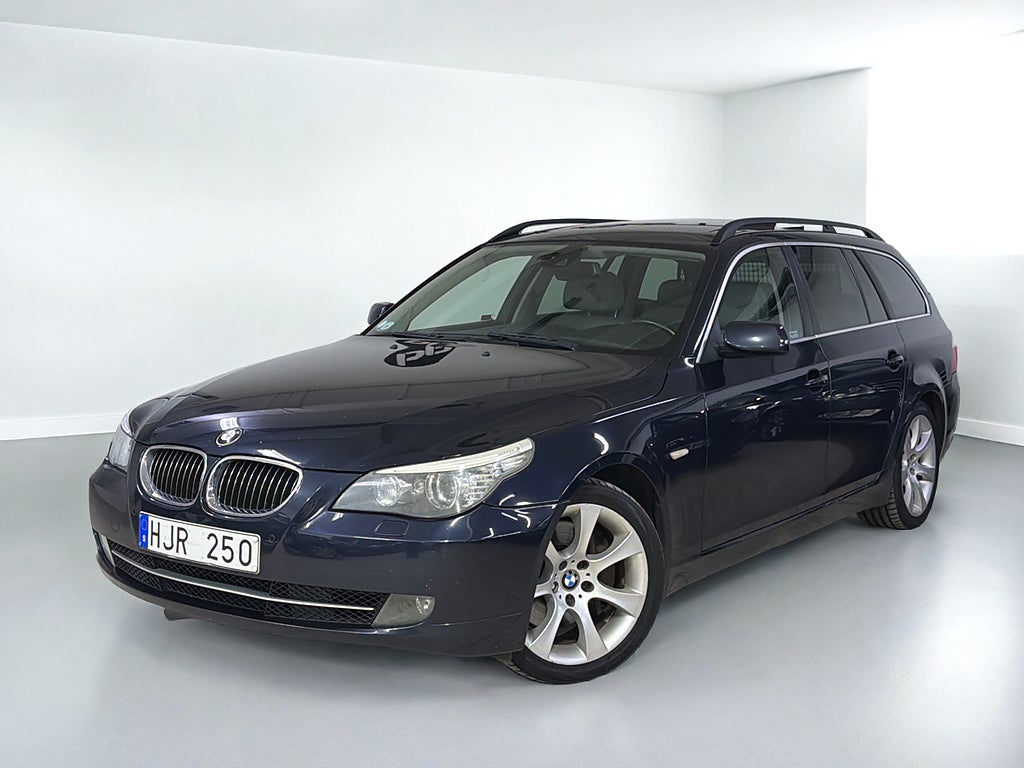 BMW 535 d Touring Steptronic 286hk / Panorama / Drag 