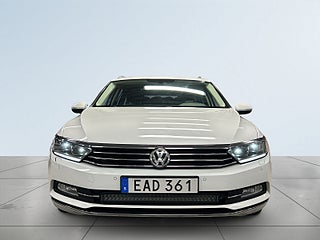 Volkswagen Passat Sportscombi 2.0 TDI 4M Drag/Kamera/M&Dvärm/LED/S&V-Däck – bild 2