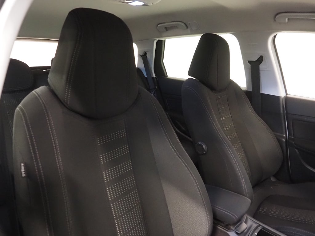 Peugeot 308 SW 1.2 130hk Allure Automat Drag PDC Keyless 2015