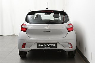 Halvkombi Hyundai i10 9 av 22