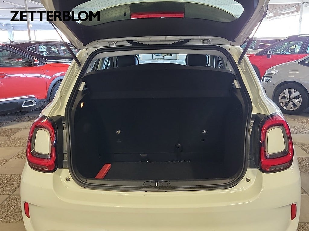Halvkombi Fiat 500X 6 av 13