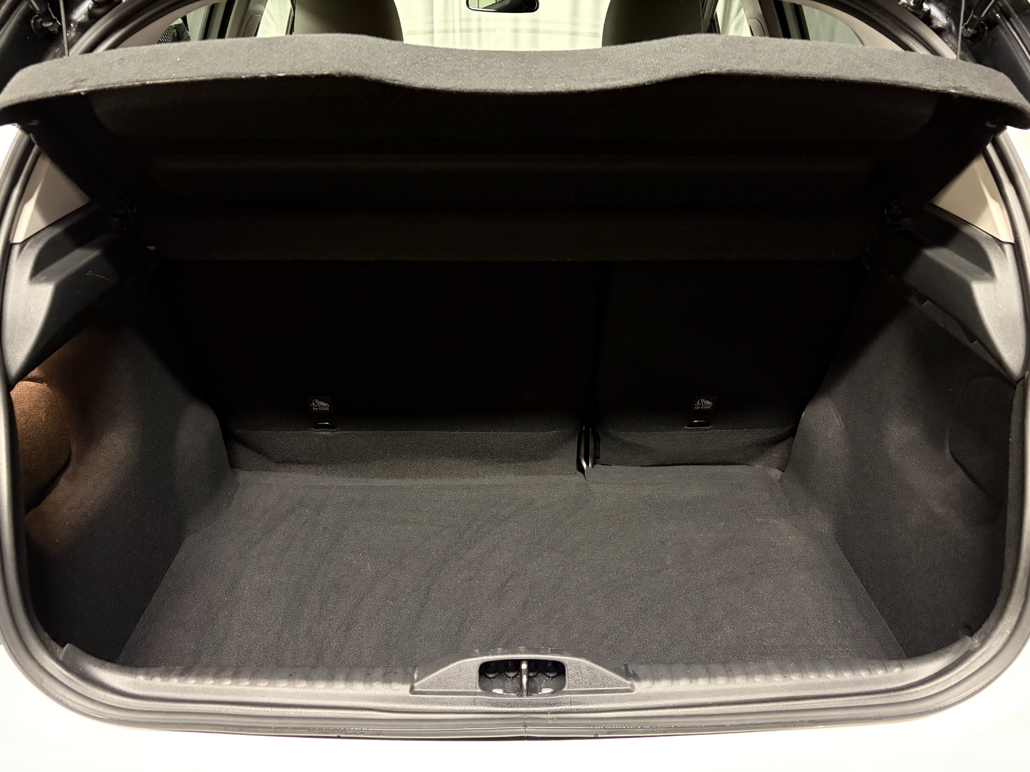 Citroen C3 SHINE PureTech 110 AUT 2023, bild 5/10