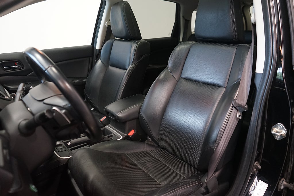 Honda CR-V 2.0 4WD Executive AWD Dragkrok B-Kamera 155hk